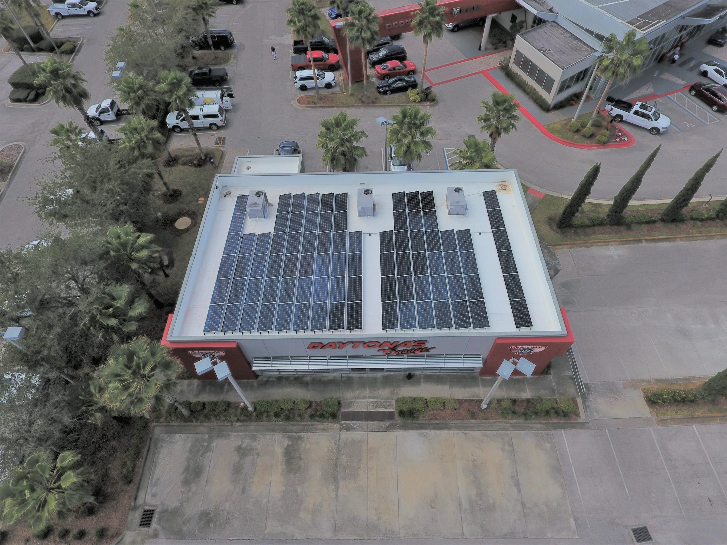 Aerial of the Solar-Fit array on the Daytona Dodge Jeep dealership roof